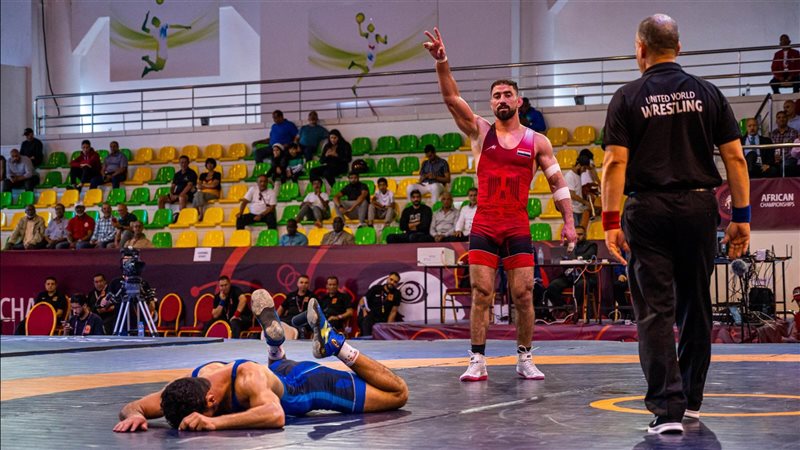 منتخب المصارعة، فيتو