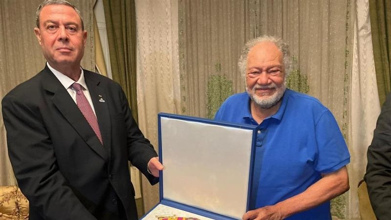 يحيي الفخراني، فيتو