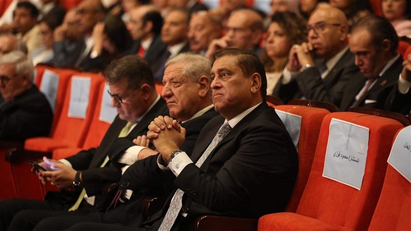 الإعلامي معتز الدمرداش،