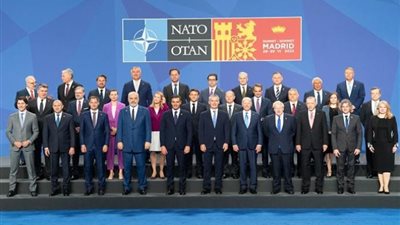 أردوغان يؤكد العمل على إنهاء الحرب الروسية الأوكرانية.. وأمين الناتو يلمح لضم أوكرانيا للحلف 