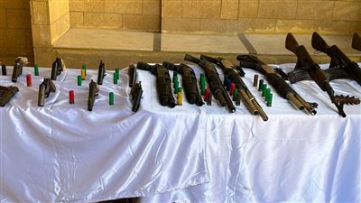 حملة أمنية بأسيوط تضبط 42 قطعة سلاح نارى و19 قضية مخدرات 