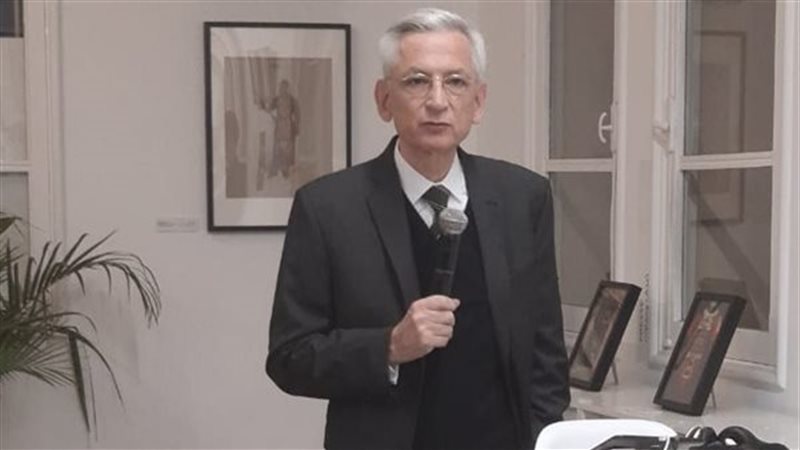 السفير الفرنسى فى