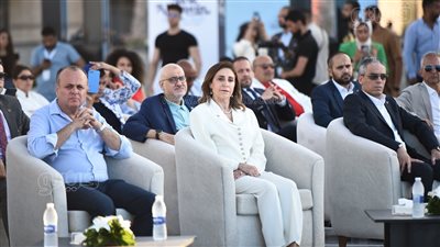  وزيرة الثقافة: لا يوجد مستحيل في مصر ومهرجان العلمين يشهد محتوى مبهرا