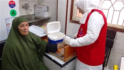 توقيع الكشف الطبي على 38 ألفا ضمن مبادرة 100 مليون صحة بسوهاج