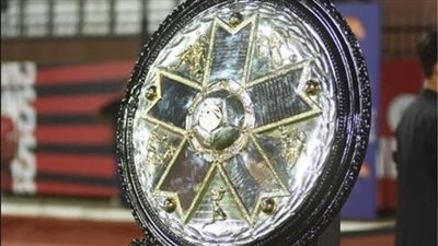 حكاية درع الدوري.. نهاية رحلة الدرع الأثري بعد 74 عاما في الملاعب.. سجل الأبطال على طبق من فضة.. وأزمات التسليم عرض مستمر