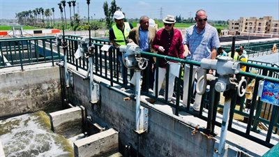 رئيس مياه القليوبية يتفقد مواقع العمل بكفر شكر