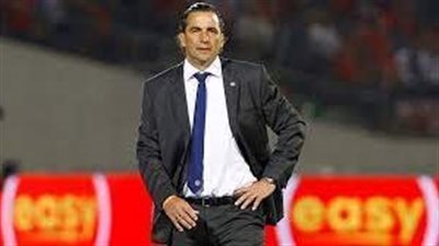 منتخب البحرين يتعاقد مع بطل كوبا أمريكا 2016