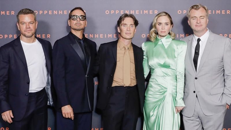 عرض فيلم Oppenheimer،