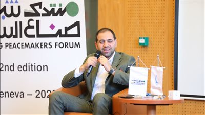 أمين حكماء المسلمين يؤكد أهمية التعليم في بناء أجيال قادرة على صناعة السلام