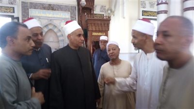 مدير أوقاف الأقصر يتفقد مساجد إدارة إسنا
