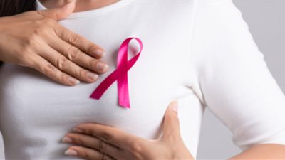 الصحة توجه هذه النصائح للحماية من سرطان الثدي