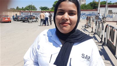 فرحة بين طلاب علمي الرياضة في الإسماعيلية عقب انتهاء الامتحان (فيديو ) 