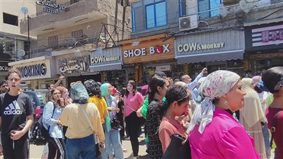 طالبات المنصورة تحتفل بانتهاء امتحانات الثانوية العامة على المزمار البلدي (فيديو) 