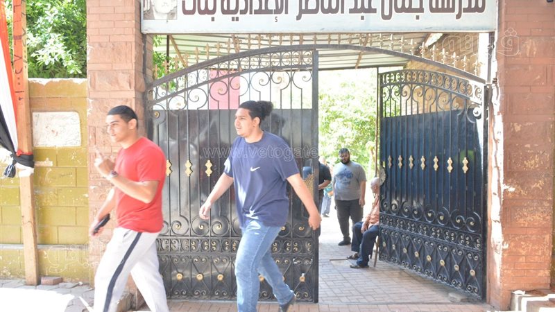 طلاب الثانوية العامة،