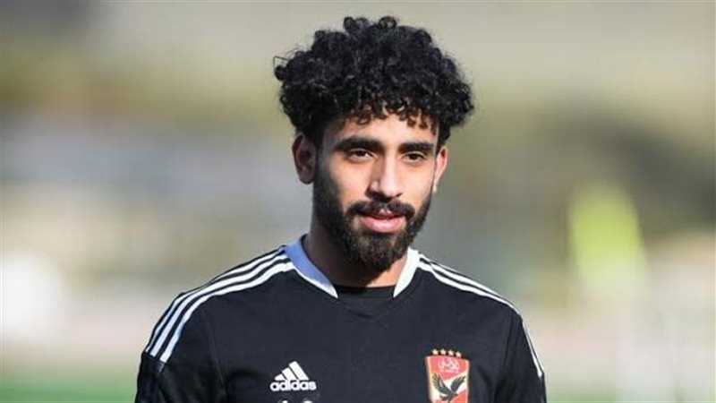 مروان عطية لاعب الأهلى،