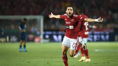 علي معلول يهدر ركلة جزاء للأهلي أمام الداخلية