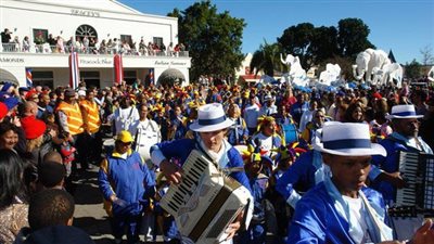 تعرف على عيد الباستيل الذي يحتفل به الفرنسيون في الـ14 من يوليو كل عام