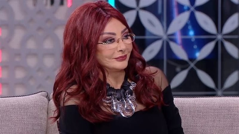 الفنانة نبيلة عبيد،