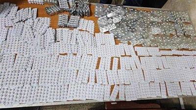 ضبط راكبة بحوزتها 455 شريطا لعقارات مدرجة بجداول المخدرات