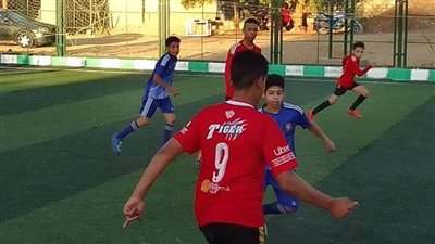 استمرار تصفيات دوري الأندية الصغيرة والأحياء الشعبية بقطاعات الرياضة بالوادي الجديد 