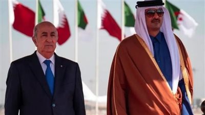 الرئيس الجزائري يزور قطر اليوم 