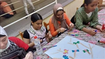 ورش يدوية وفنية للأطفال بثقافة الأقصر خلال الأنشطة الصيفية 
