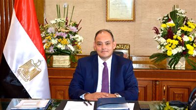 استمرار فرض رسم صادر بقيمة 5 آلاف جنيه للطن على أتربة ومساحيق ورقائق زنك 