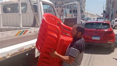 إزالة 546 حالة إشغال طريق مخالف بالبحيرة (صور)