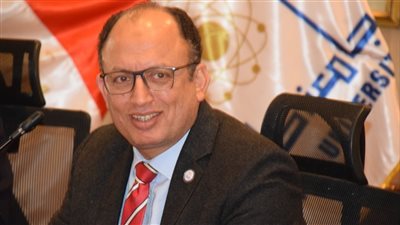 لطلاب الثانوية العامة 2023، تفاصيل التقدم لبرنامج اللغة الفرنسية والترجمة بكلية آداب حلوان