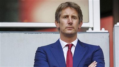 تقارير عالمية: فان دير سار يلزم العناية المركزة 