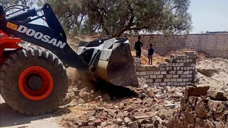 جانب من تنفيذ الإزالة،فيتو
