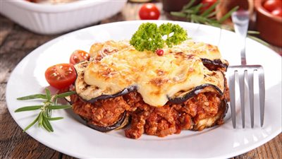 طريقة عمل المسقعة، أكلة مصرية على أد الإيد