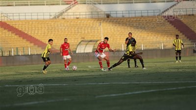 الأهلي يتقدم 1/3 على المقاولون العرب بعد مرور 75 دقيقة 