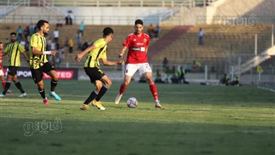 طاهر محمد يسجل الهدف الرابع للأهلي في مرمى المقاولون 