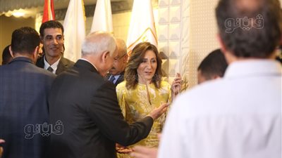 وزيرة الثقافة ومحافظ الجيزة يفتتحان مسرح السامر بعد تطويره (صور) 