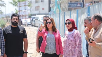 محافظ دمياط تتفقد أعمال تطوير ورفع كفاءة طريق كورنيش النيل