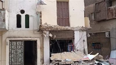 النيابة الإدارية تفتح تحقيقا في انهيار عقار حدائق القبة