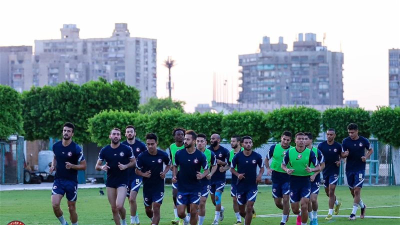 فيوتشر، فيتو