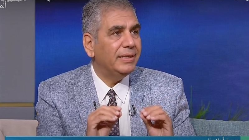 استشاري طب الاطفال،