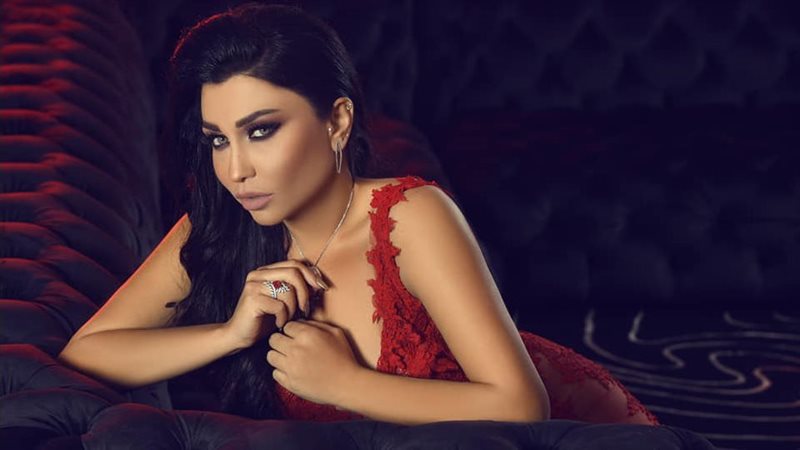ساندرين الراسي، فيتو