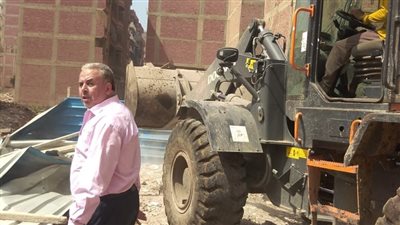 إزالة تعدى بالمهد ومتابعة أعمال الوحدات المحلية بالزقازيق 