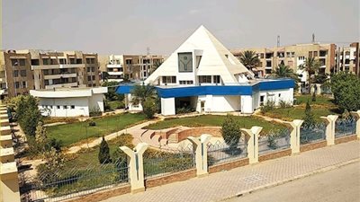 وزيرة الثقافة تفتتح المركز الثقافي لهيئة الكتاب بمدينة الشروق غدا 