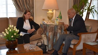 أبو الغيط يستقبل زوجة الأسير المناضل مروان البرغوثي