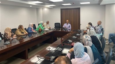 رئيس جهاز القاهرة الجديدة يلتقي سكان دار مصر لبحث مقترحاتهم ومطالبهم