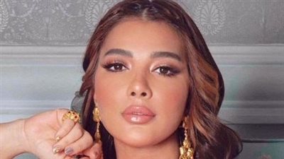 تفاصيل أزمة أصالة مع الجمهور السوري بسبب علم العراق 