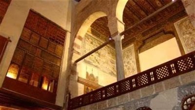 ظرفاء القرن العشرين في صالون حكايات العم قطامش ببيت الشعر