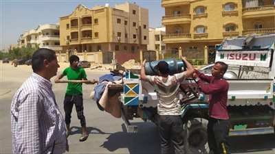 حملات مكثفة لإزالة تعديات البناء والمخالفات بالقاهرة الجديدة (صور)