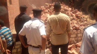 إزالة تعديات على أملاك الدولة بمساحة 4 آلاف متر في شق الثعبان