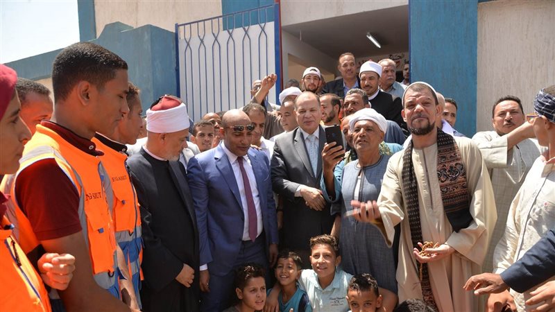 محافظ أسيوط يفتتح