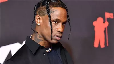 اهتمام عالمي بمطلب إلغاء حفل ترافس سكوت في مصر